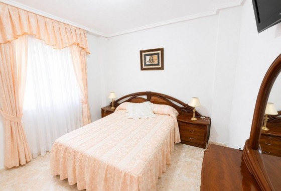 Reventa - Apartamento / piso - Torrevieja - Estacion de autobuses