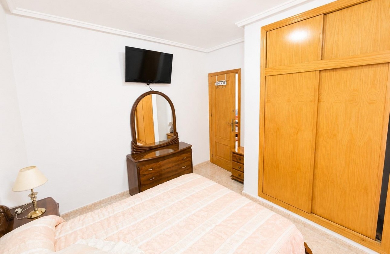 Reventa - Apartamento / piso - Torrevieja - Estacion de autobuses