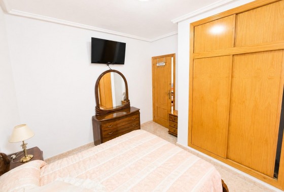 Reventa - Apartamento / piso - Torrevieja - Estacion de autobuses