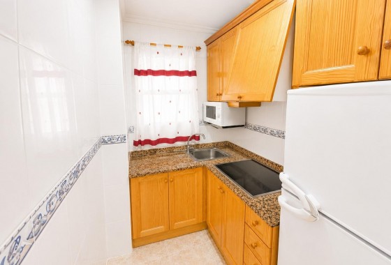 Reventa - Apartamento / piso - Torrevieja - Estacion de autobuses