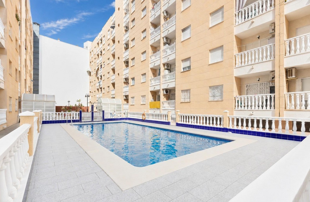 Reventa - Apartamento / piso - Torrevieja - Playa del cura