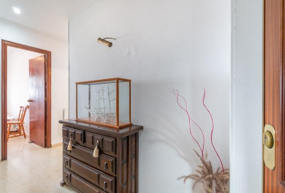 Revente - Appartement - Torrevieja - Centro