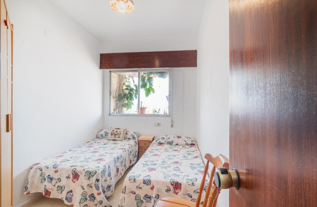 Revente - Appartement - Torrevieja - Centro