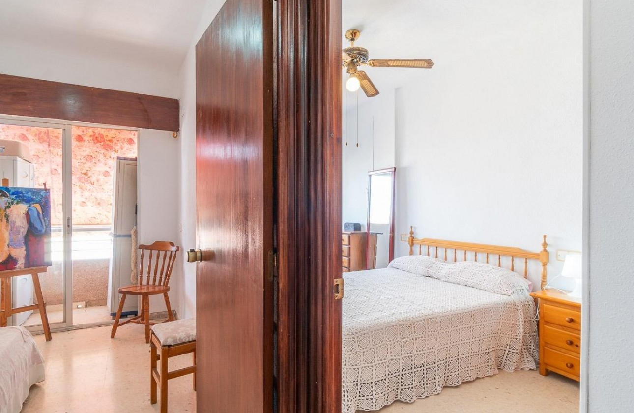 Revente - Appartement - Torrevieja - Centro
