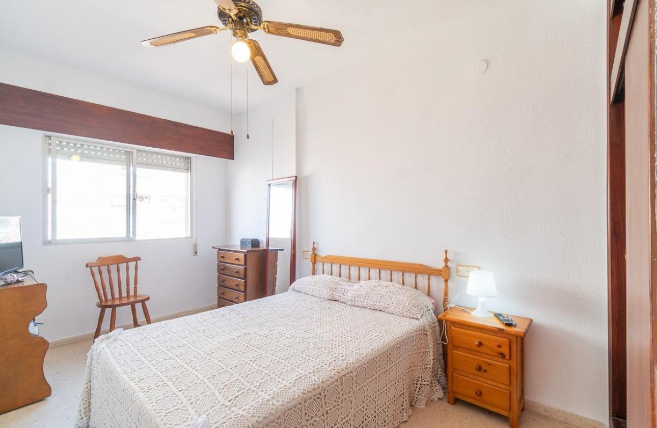 Revente - Appartement - Torrevieja - Centro