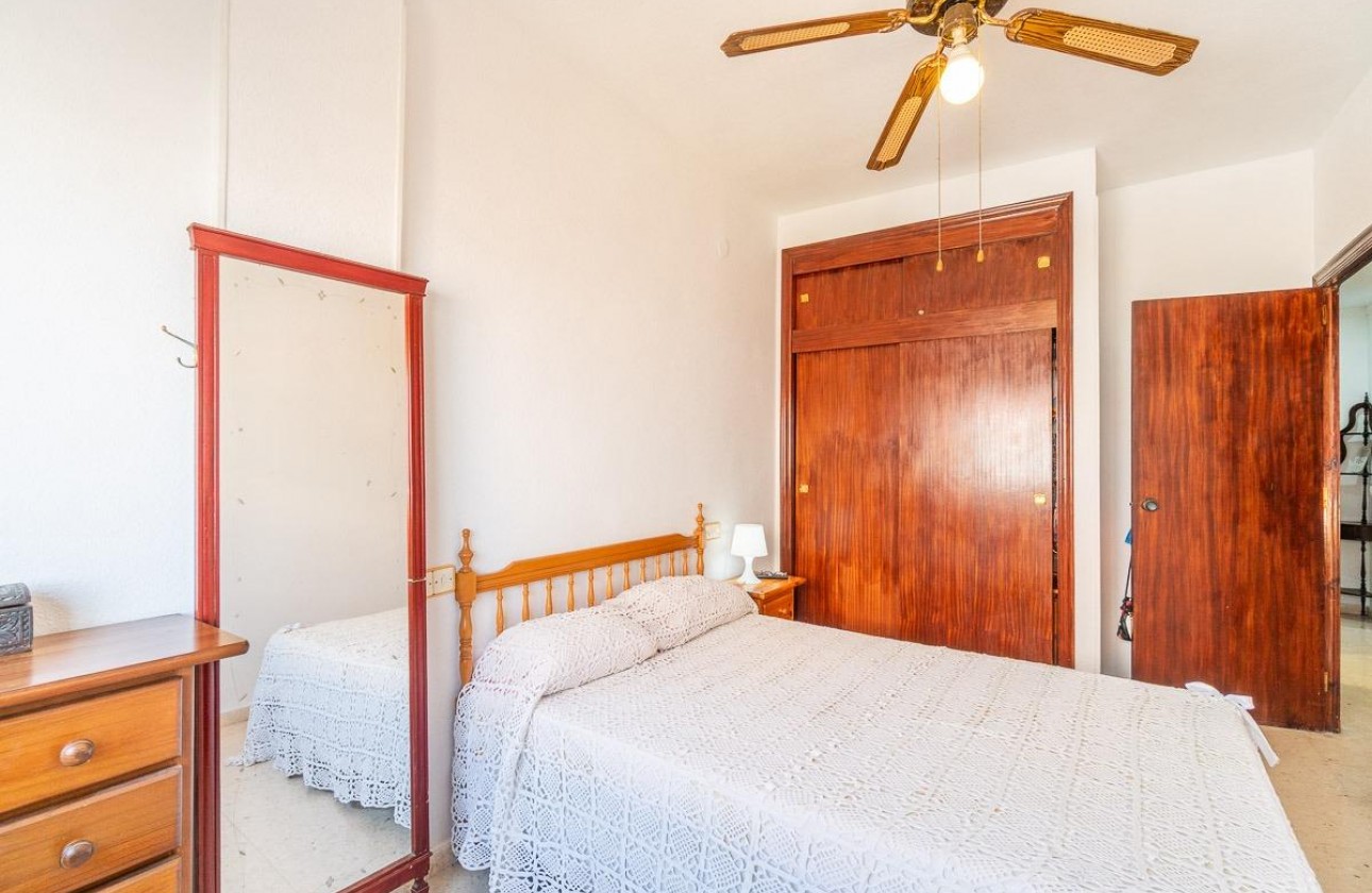 Revente - Appartement - Torrevieja - Centro