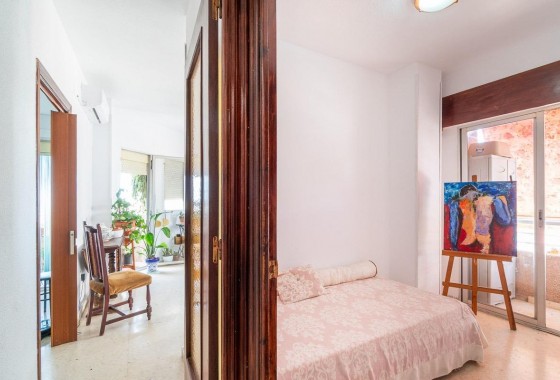Revente - Appartement - Torrevieja - Centro