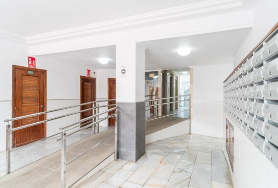 Revente - Appartement - Torrevieja - Centro