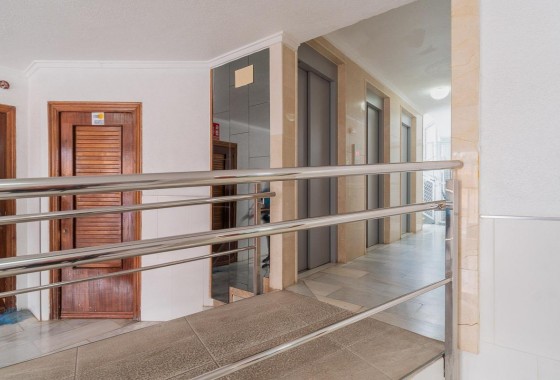 Revente - Appartement - Torrevieja - Centro