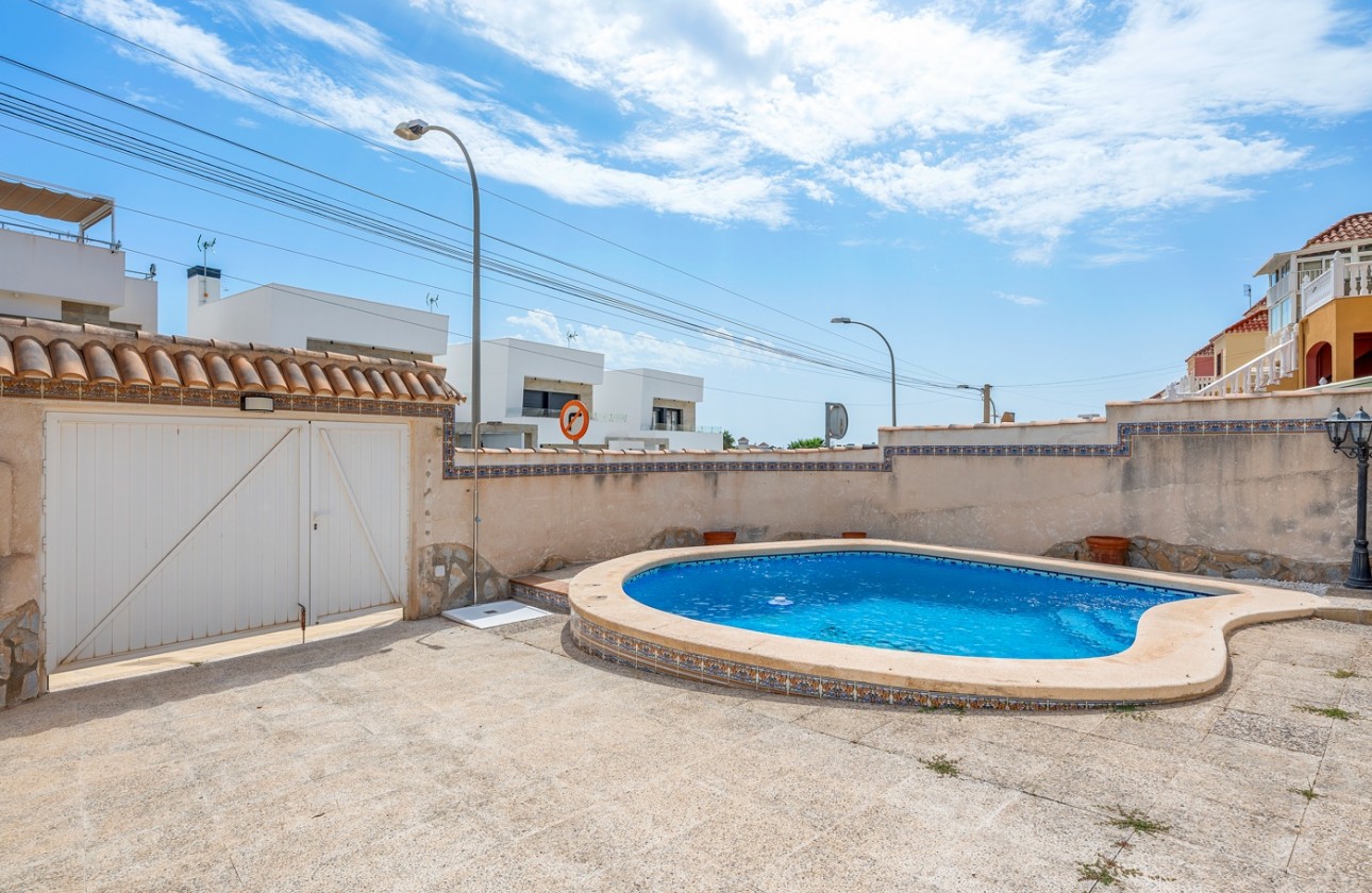 Revente - Villa - Orihuela Costa - El Galan