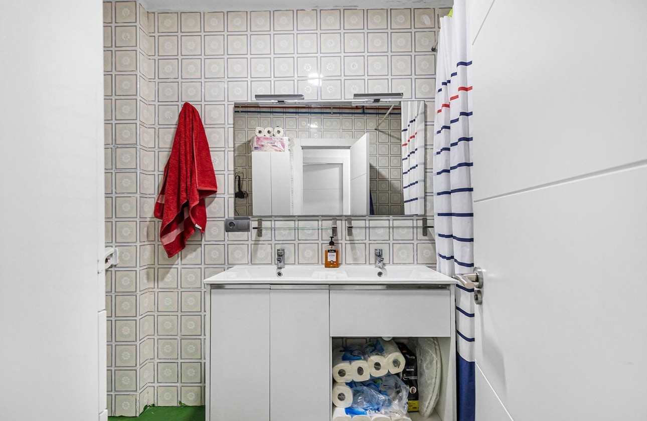 Reventa - Apartamento / piso - Torrevieja - Acequion