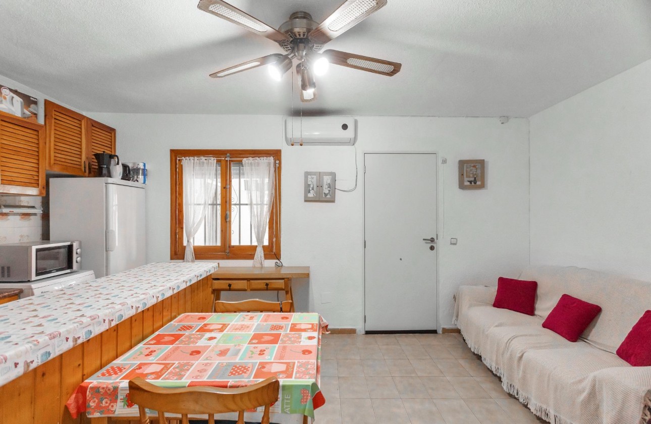 Revente - Bungalow - Torrevieja - Playa de los Naufragos