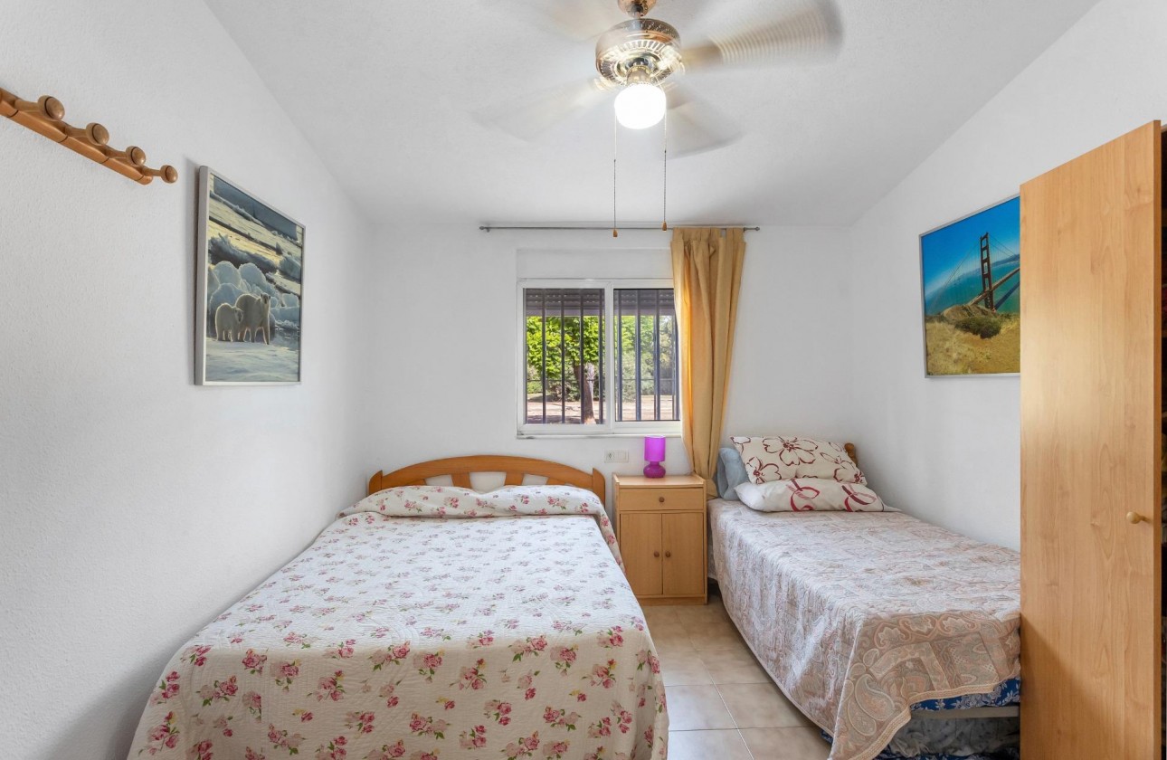 Revente - Bungalow - Torrevieja - Playa de los Naufragos