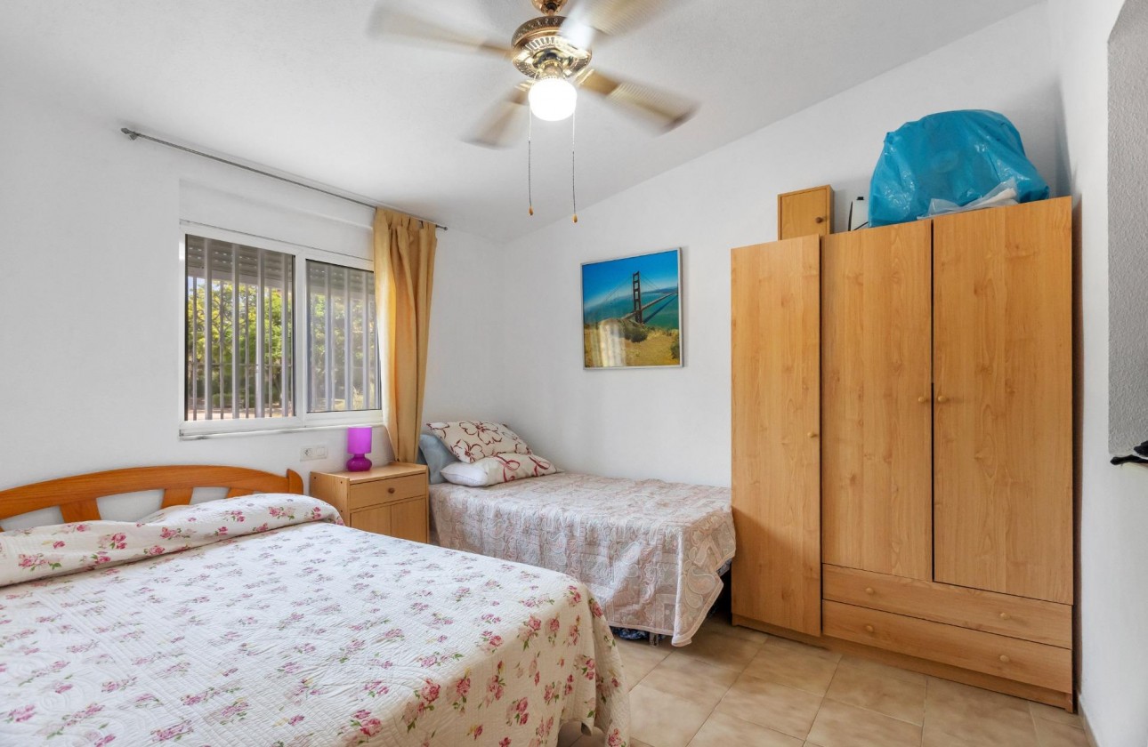 Revente - Bungalow - Torrevieja - Playa de los Naufragos