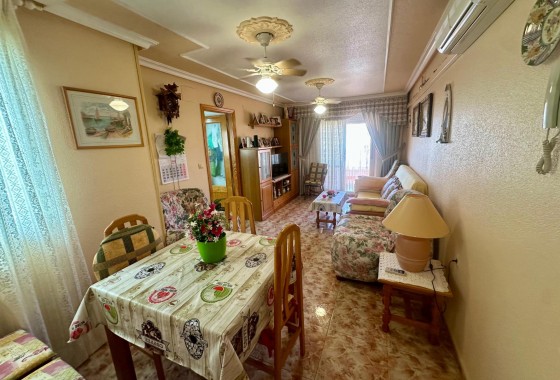 Revente - Appartement - Torrevieja - La Mata pueblo