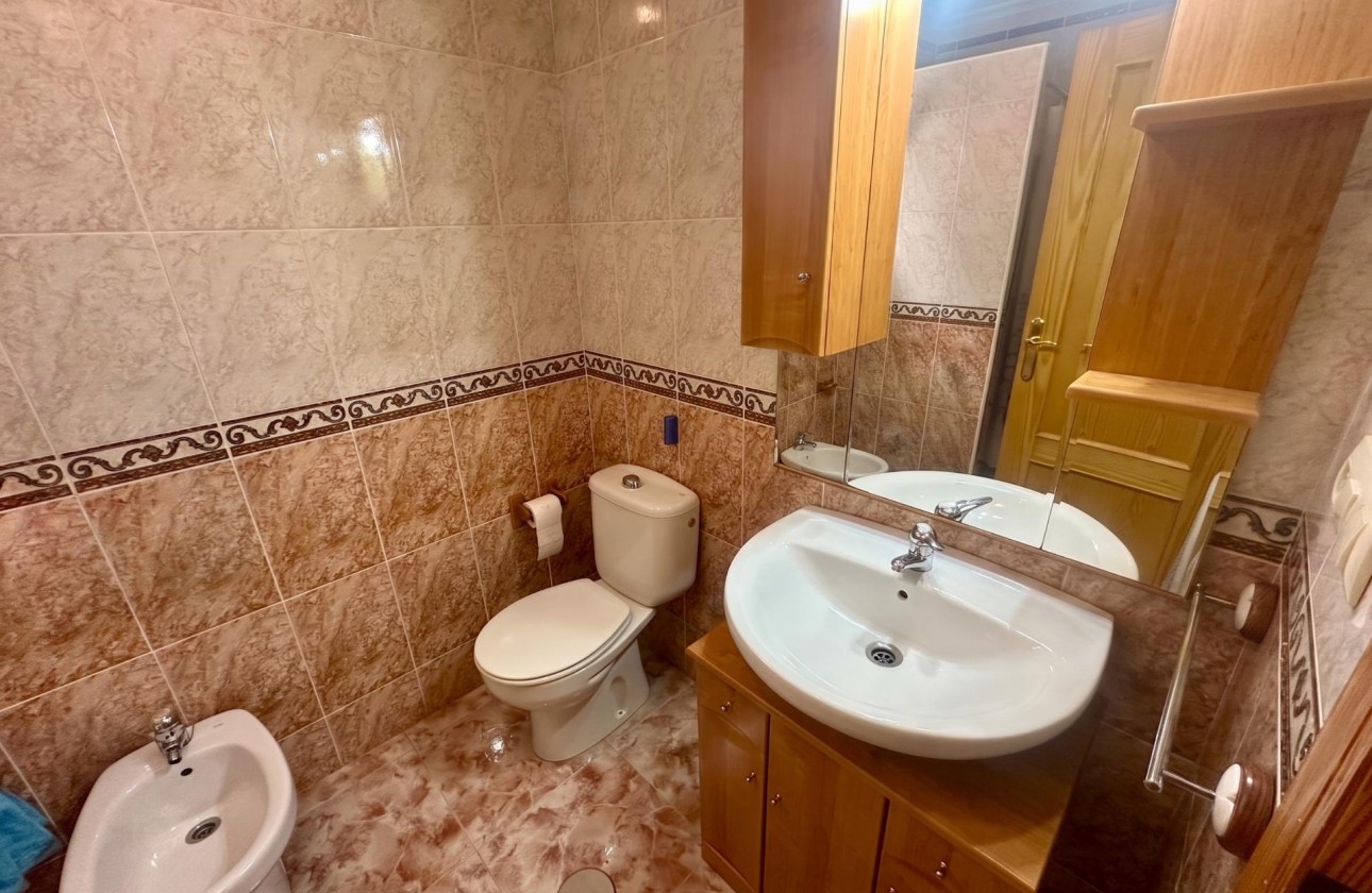 Revente - Appartement - Torrevieja - La Mata pueblo