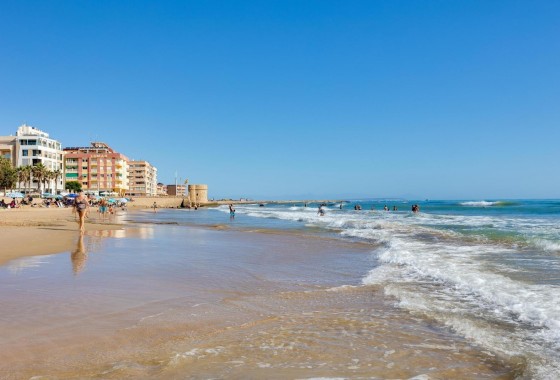 Revente - Appartement - Torrevieja - La Mata pueblo