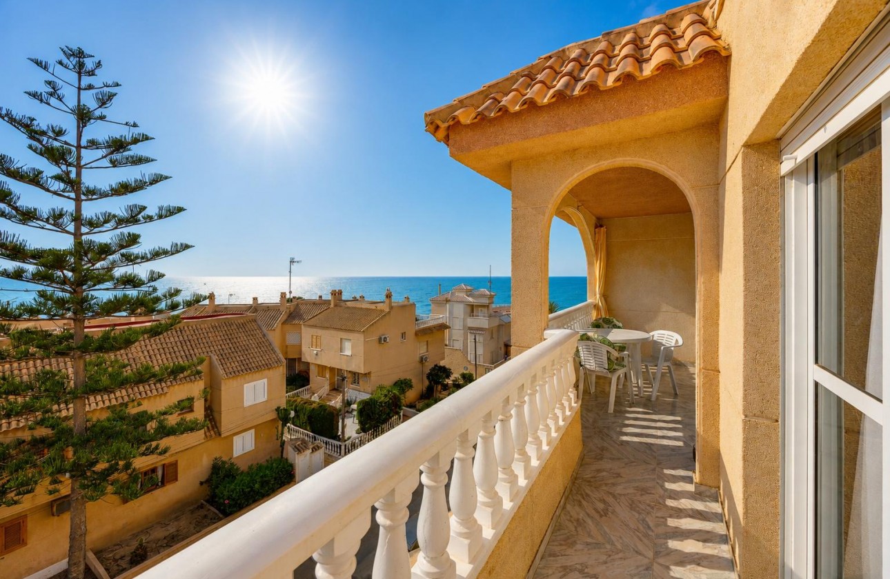 Resale - Apartment / flat - Torrevieja - Torre del moro