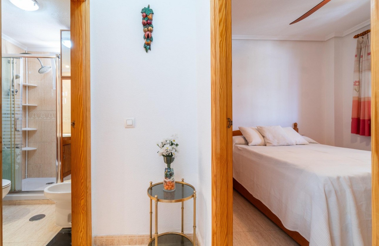 Long Term Rental - Apartment / flat - Torrevieja - La Mata