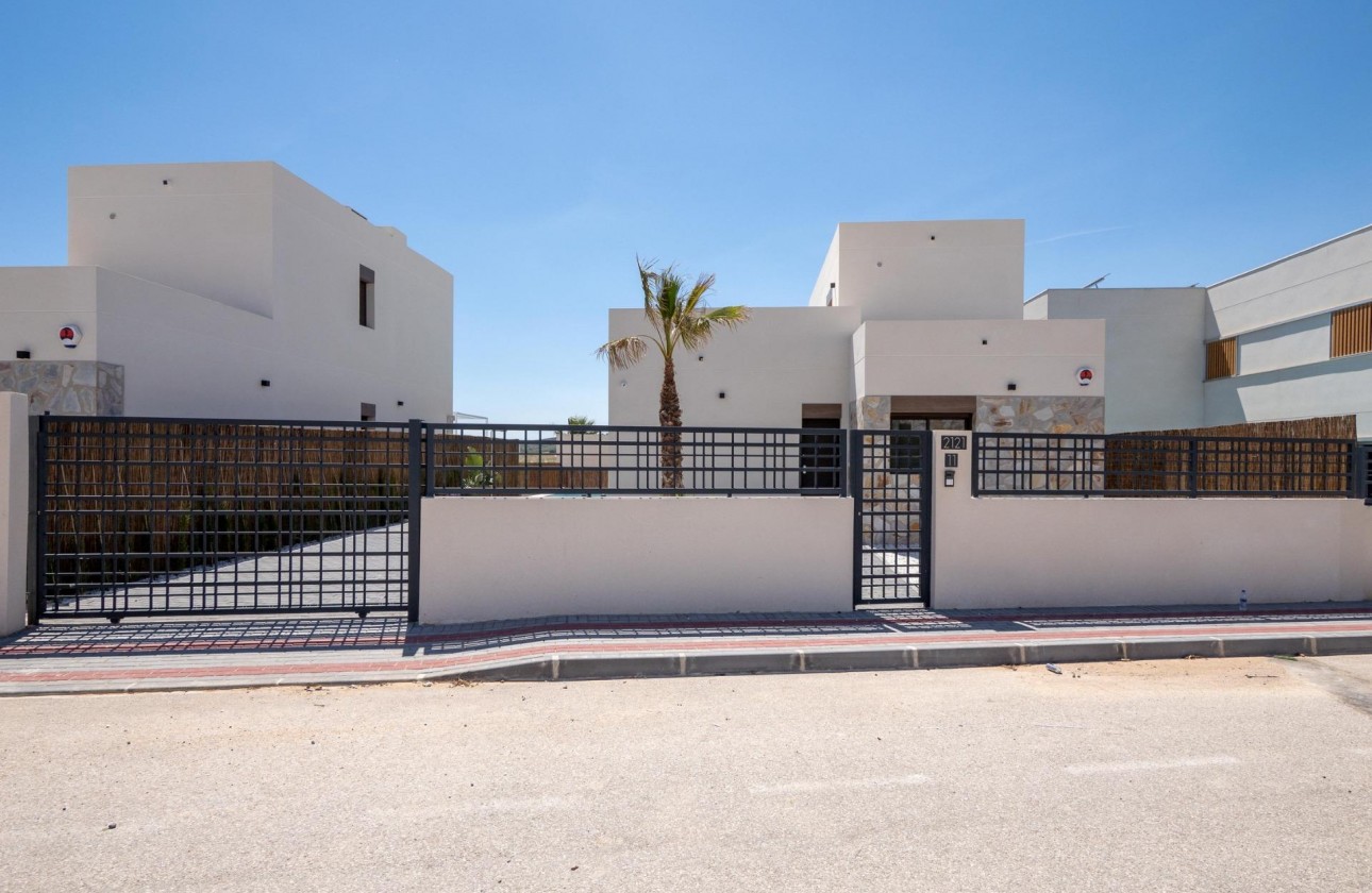 Nueva construcción  - Chalet - Algorfa - La finca golf