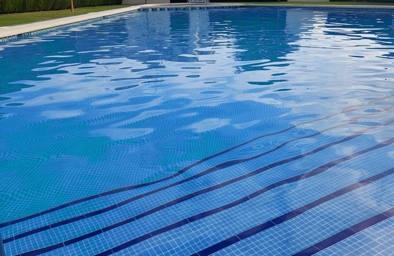 Reventa - Apartamento / piso - Playa Flamenca