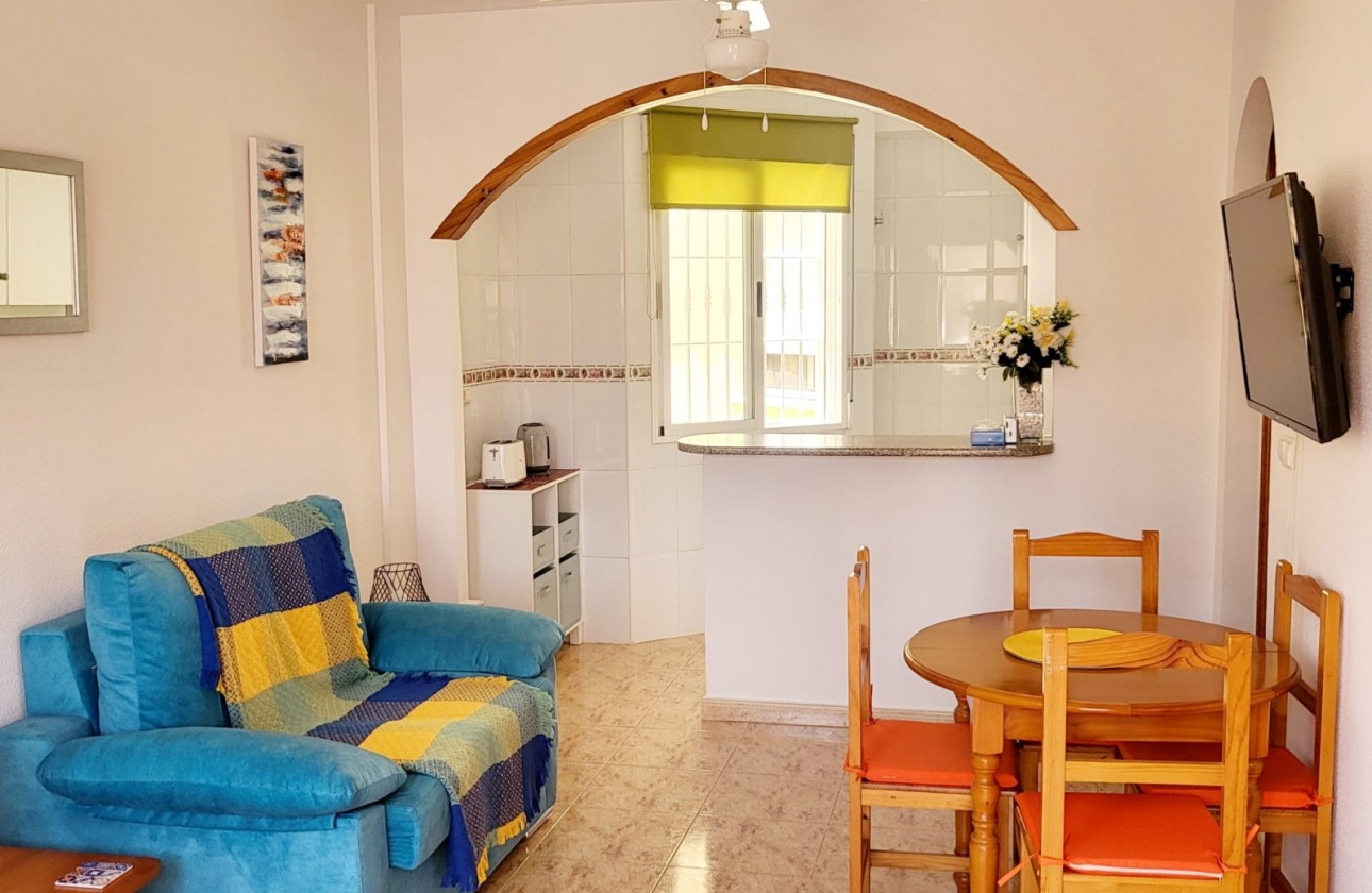 Reventa - Apartamento / piso - Playa Flamenca