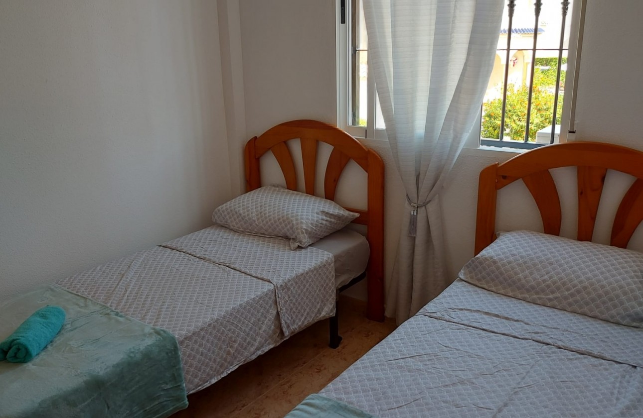 Reventa - Apartamento / piso - Playa Flamenca