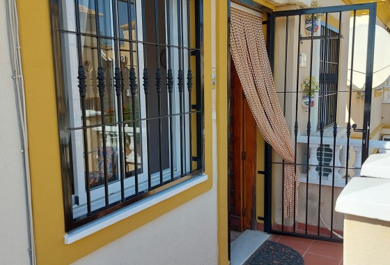 Reventa - Apartamento / piso - Playa Flamenca