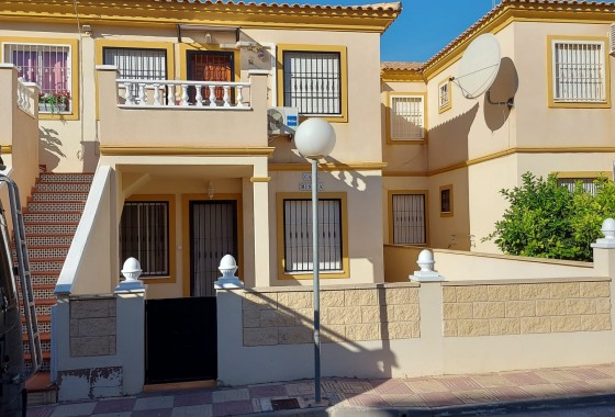 Reventa - Apartamento / piso - Playa Flamenca