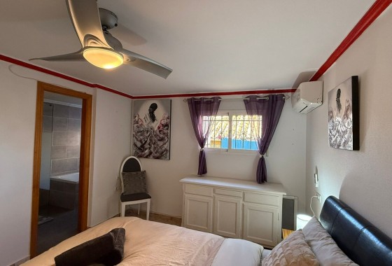 Revente - Villa - Orihuela Costa - Villamartín