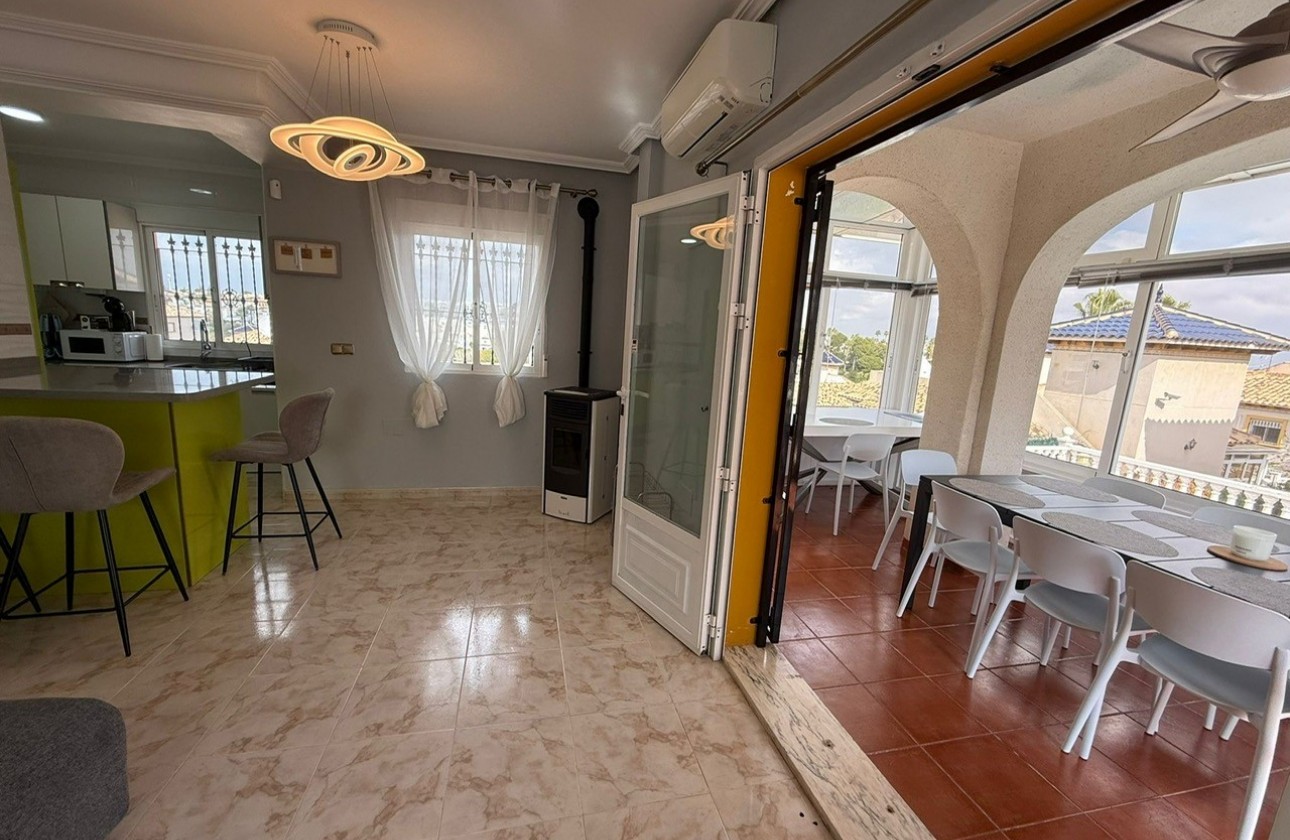 Revente - Villa - Orihuela Costa - Villamartín
