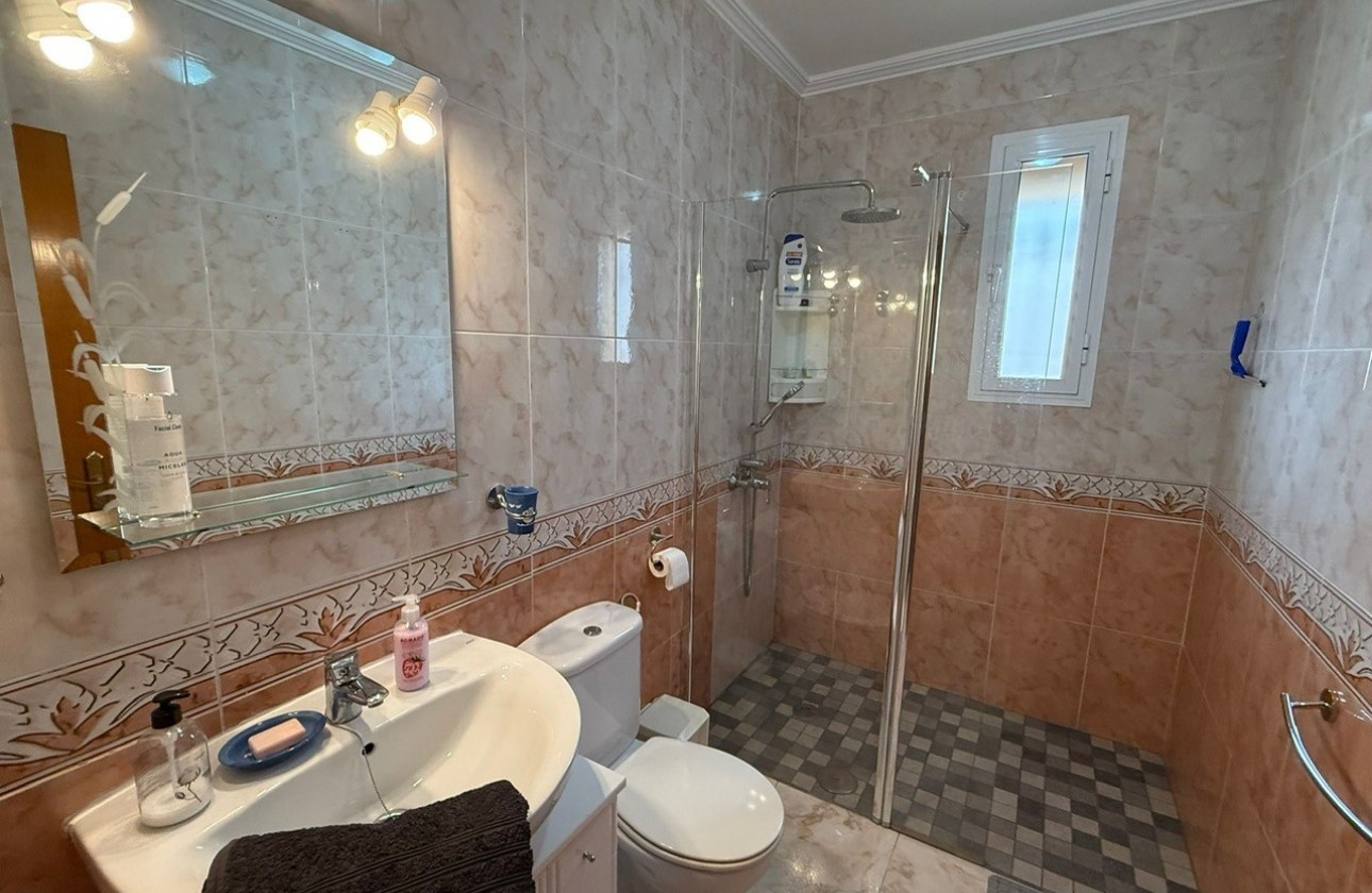 Revente - Villa - Orihuela Costa - Villamartín