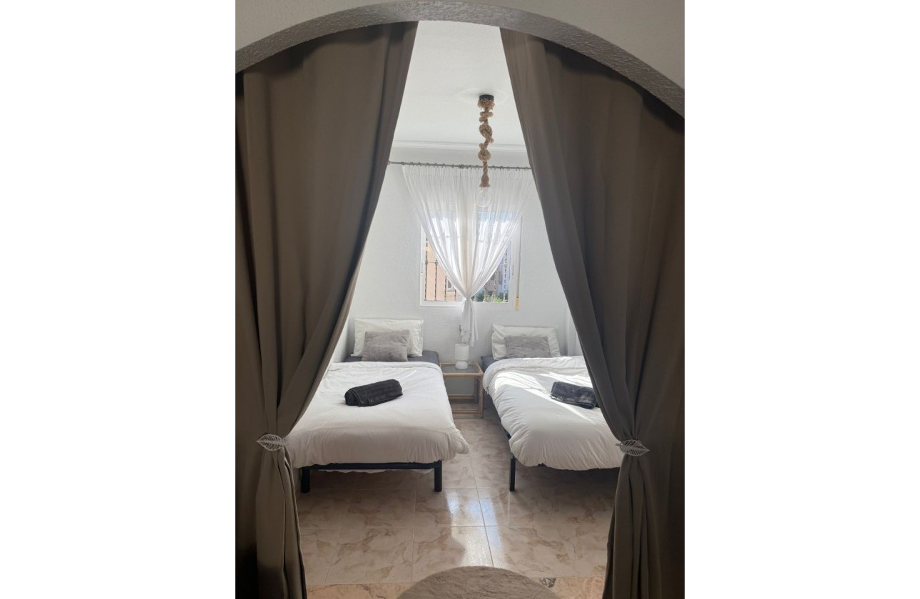 Revente - Villa - Orihuela Costa - Villamartín