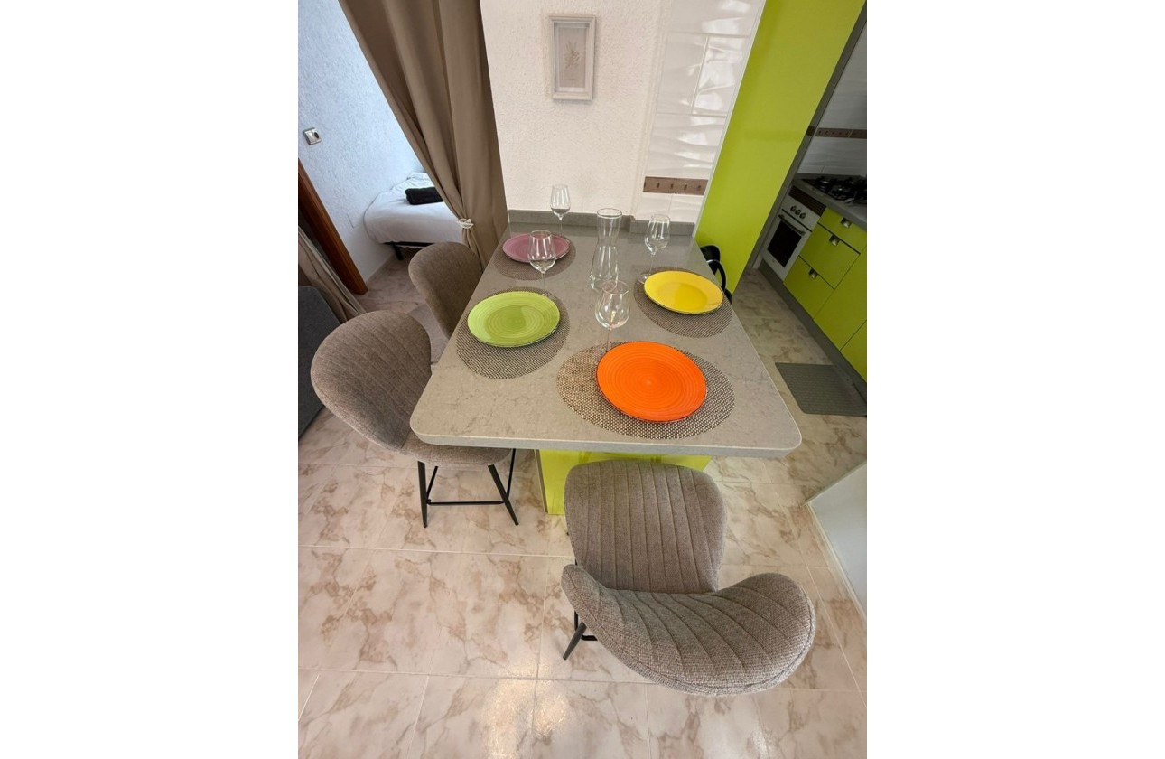 Revente - Villa - Orihuela Costa - Villamartín