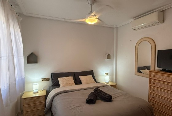 Revente - Villa - Orihuela Costa - Villamartín