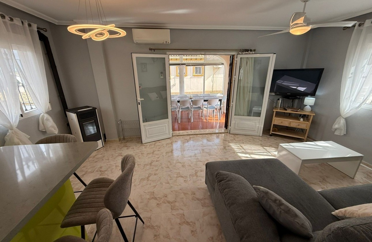 Revente - Villa - Orihuela Costa - Villamartín
