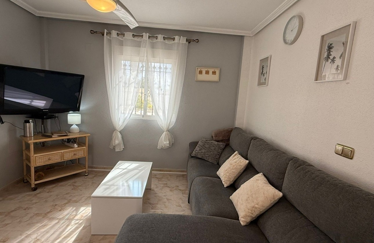 Revente - Villa - Orihuela Costa - Villamartín