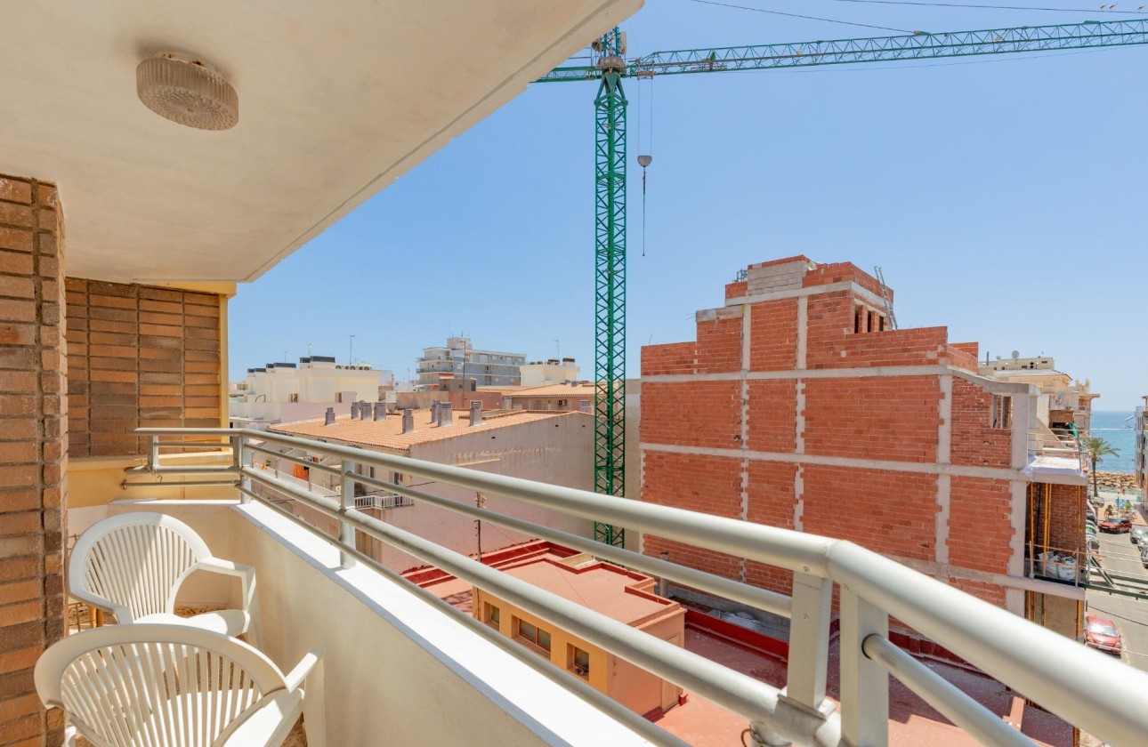 Resale - Apartment / flat - Torrevieja - Playa del cura