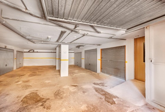 Resale - Apartment / flat - Torrevieja - Playa del cura