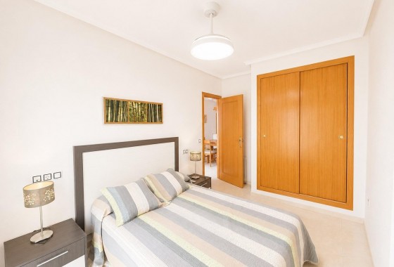 Resale - Apartment / flat - Torrevieja - Estacion de autobuses