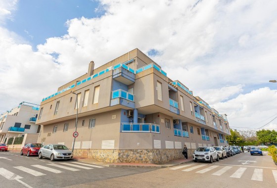 Resale - Apartment / flat - Torrevieja - Estacion de autobuses