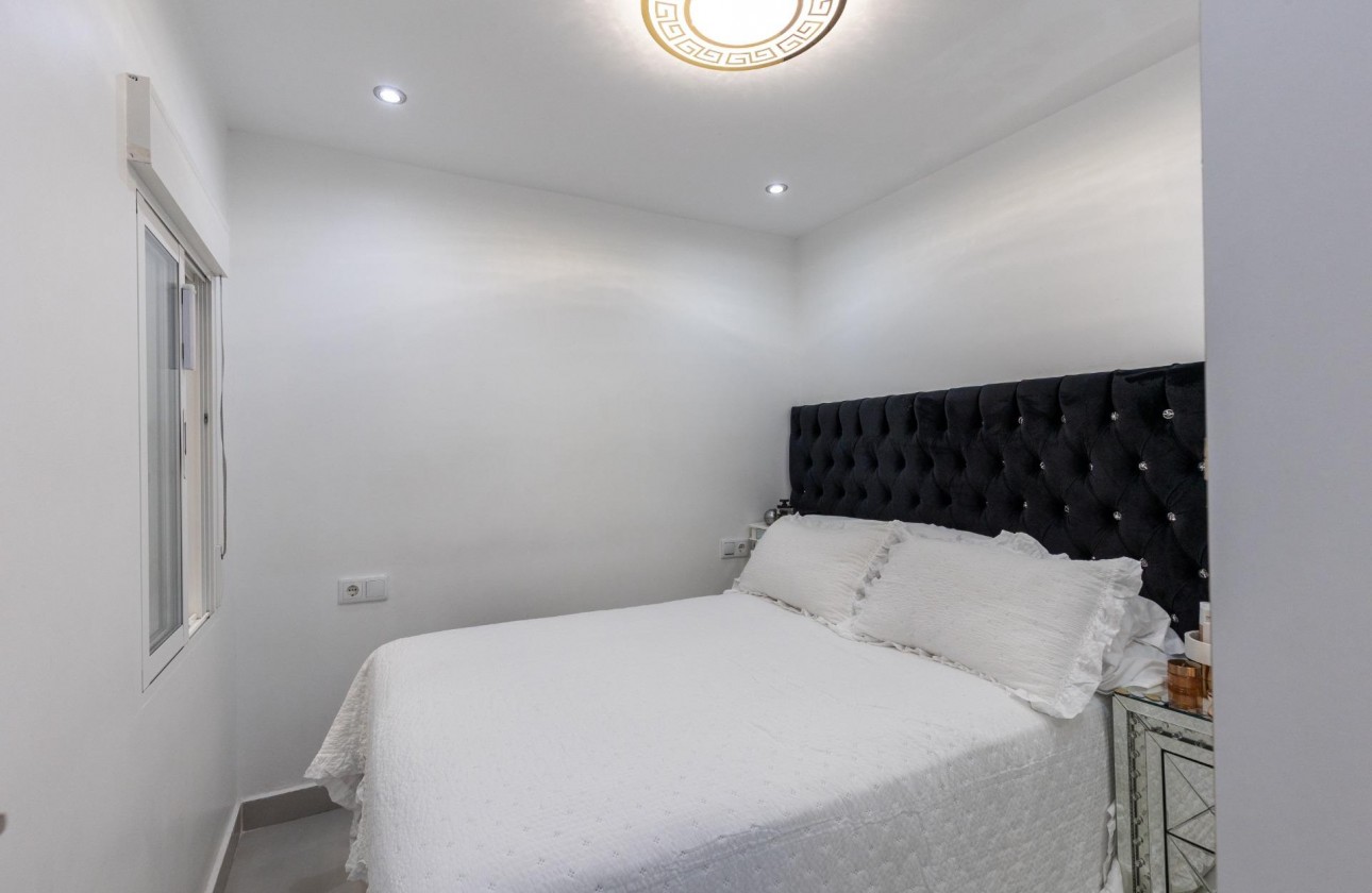 Resale - Bungalow - Torrevieja - Torretas