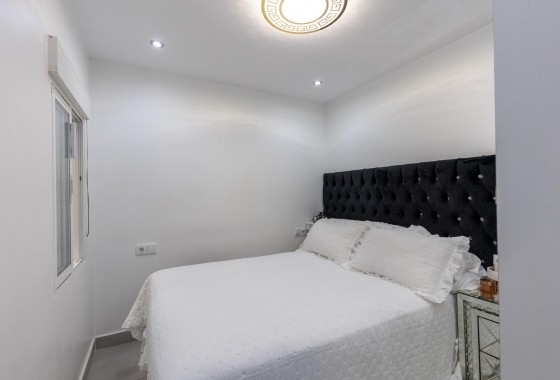 Resale - Bungalow - Torrevieja - Torretas