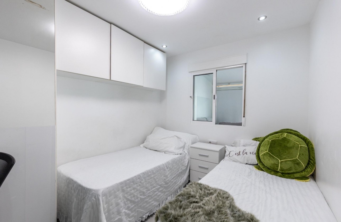 Resale - Bungalow - Torrevieja - Torretas