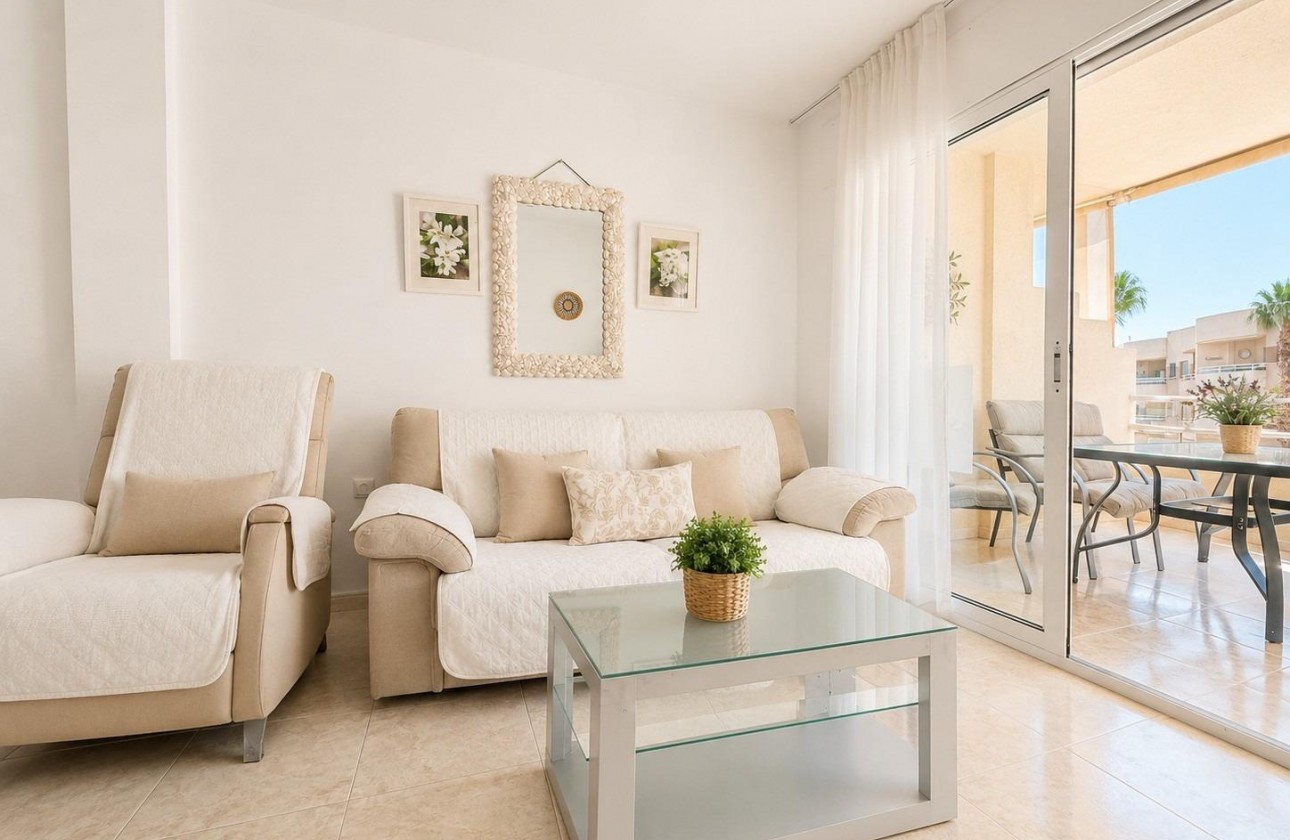 Reventa - Apartamento / piso - Dehesa de campoamor - Campoamor