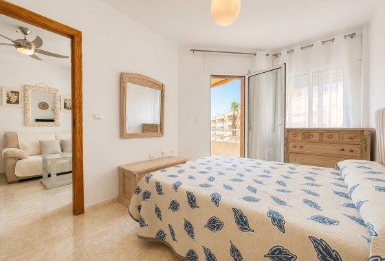 Reventa - Apartamento / piso - Dehesa de campoamor - Campoamor