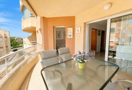 Reventa - Apartamento / piso - Dehesa de campoamor - Campoamor