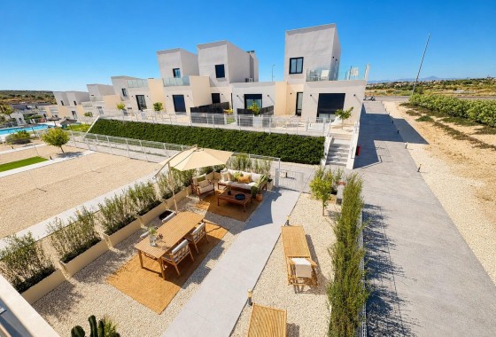 Nueva construcción  - Chalet - BAÑOS Y MENDIGO - Altaona Golf