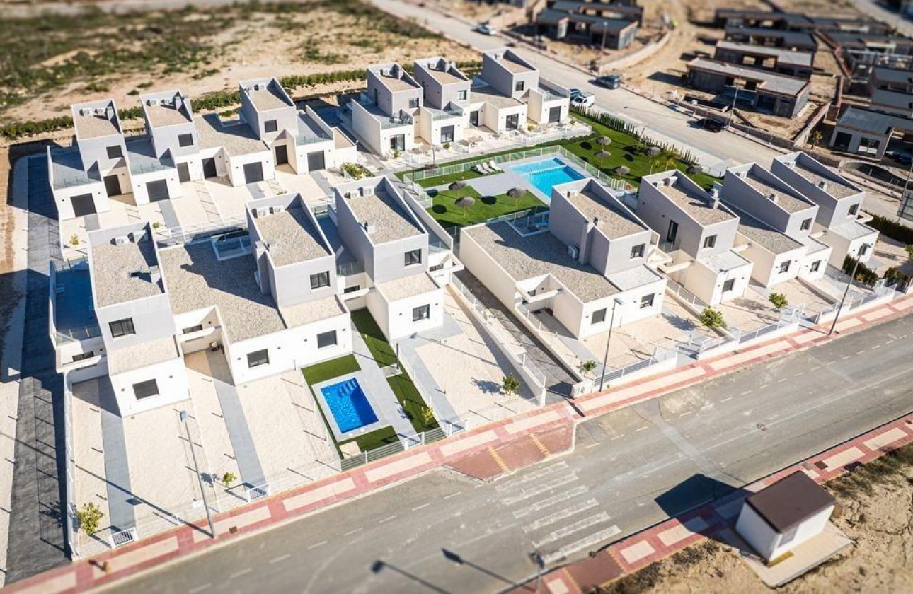 Nueva construcción  - Chalet - BAÑOS Y MENDIGO - Altaona Golf