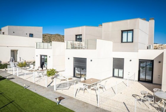 Nueva construcción  - Chalet - BAÑOS Y MENDIGO - Altaona Golf